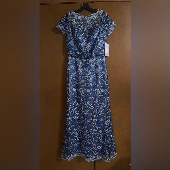 JS Collections Dresses & Skirts - JS Collections Blue and White Flutter Sleeve Maxi Gown fits size 4&6